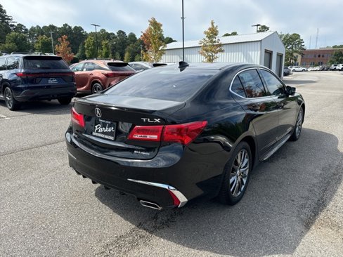 Used 2018 Acura TLX V6 SH-AWD w/ Advance Package image 4