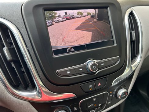Used 2023 Chevrolet Equinox LT image 24