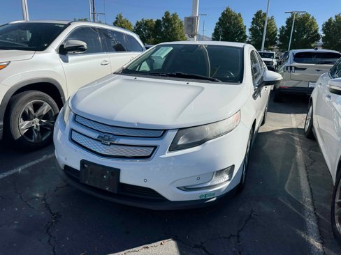 Used 2014 Chevrolet Volt Premium w/ Premium Trim Package image 2
