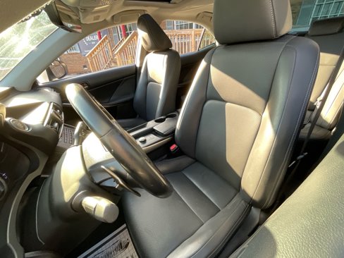 Used 2017 Lexus IS 200t image 15