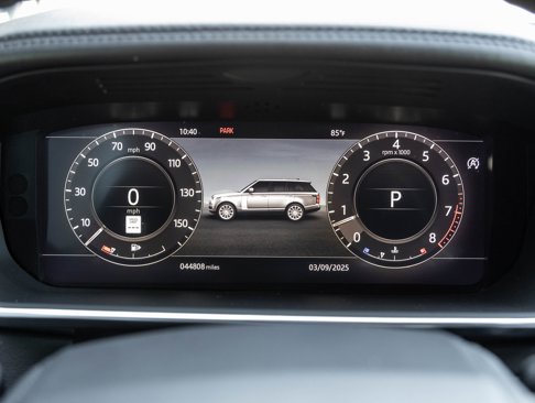 Used 2020 Land Rover Range Rover image 14