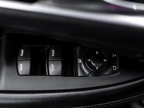 Used 2017 Buick LaCrosse Essence image 24