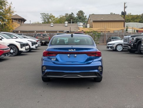 Certified 2024 Kia Forte LXS w/ LXS Technology Package image 5