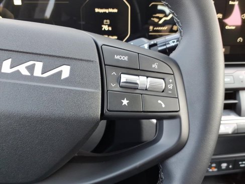 New 2025 Kia K4 EX image 21