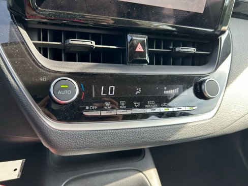 Used 2023 Toyota Corolla LE image 24