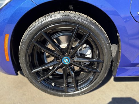 Certified 2022 BMW 330e w/ M Sport Package image 15