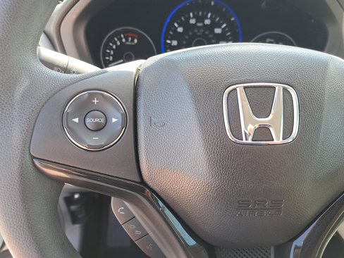 Used 2016 Honda HR-V LX image 18