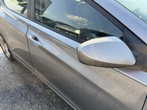 Used 2013 Hyundai Elantra GLS image 11