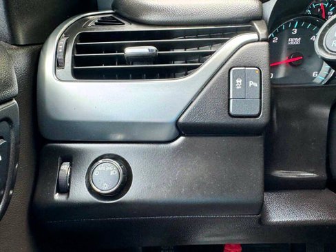 Used 2017 Chevrolet Tahoe LS image 21