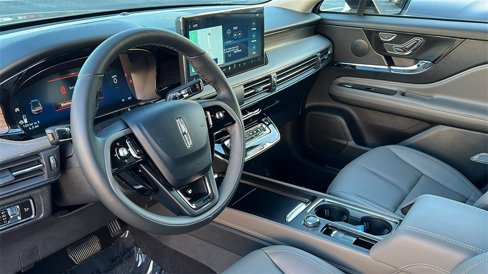New 2025 Lincoln Corsair Reserve w/ Jet Appearance Package image 18