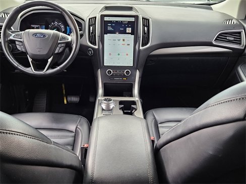 Used 2023 Ford Edge SEL image 14