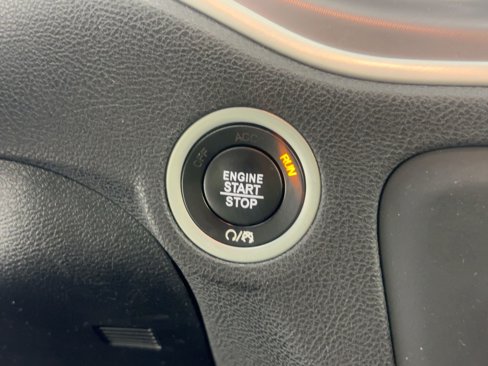 Used 2022 Dodge Charger SXT image 24