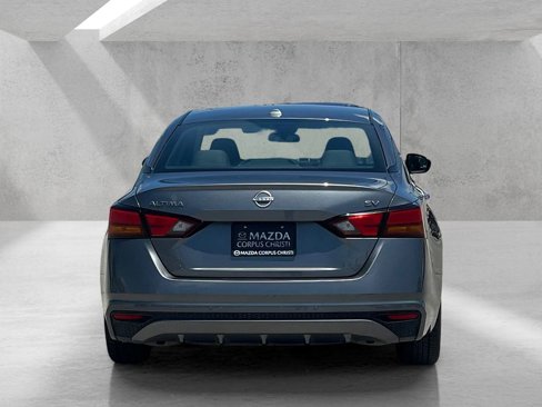 Used 2023 Nissan Altima 2.5 SV image 6