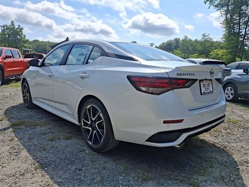 New 2025 Nissan Sentra SR w/ Trunk Package image 3