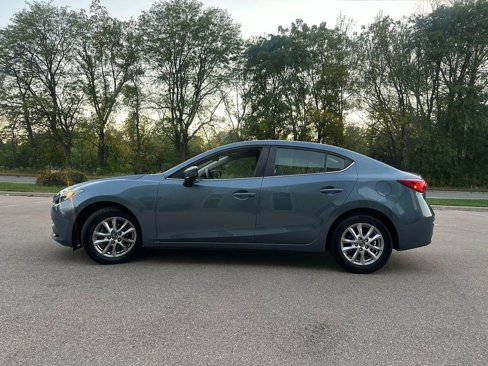 Used 2016 MAZDA MAZDA3 i Sport w/ Preferred Equipment Package image 4