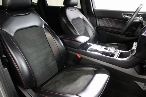 Certified 2024 Ford Edge ST-Line image 5