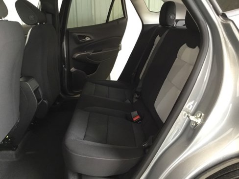 New 2025 Chevrolet Trax LS w/ LS Convenience Package image 36