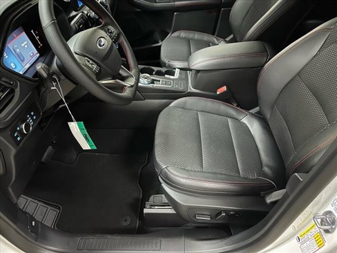 New 2025 Ford Escape ST-Line w/ Equipment Group 301A image 18
