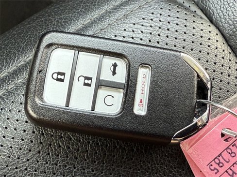 Used 2019 Honda CR-V Touring image 34