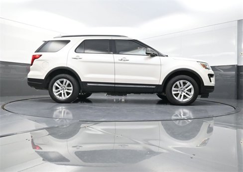 Used 2019 Ford Explorer XLT w/ Equipment Group 202A image 34
