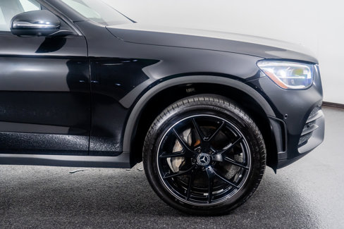Used 2023 Mercedes-Benz GLC 300 4MATIC Coupe image 6