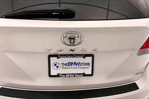 Used 2010 Toyota Venza AWD image 7