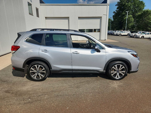 Used 2021 Subaru Forester Limited image 7