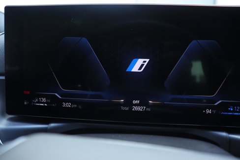 Used 2023 BMW 330e w/ Premium Package image 31
