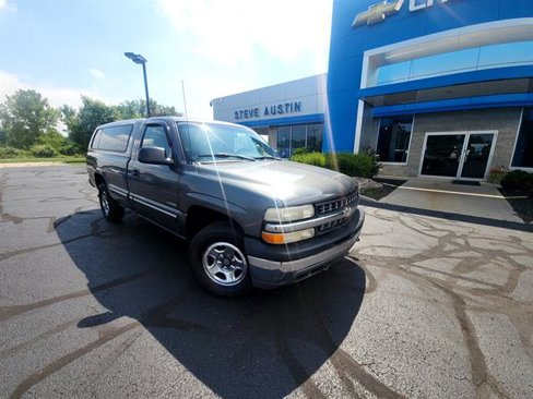 Used 2000 Chevrolet Silverado 1500 LS image 1