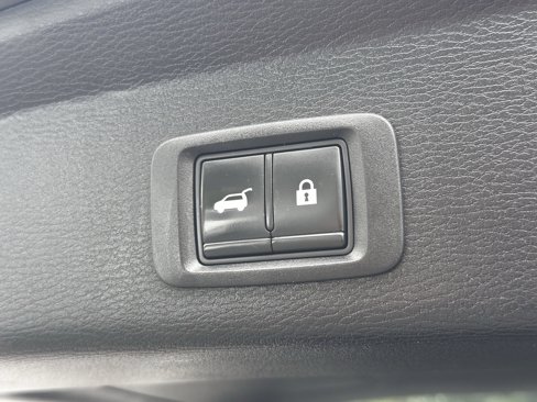 Used 2022 Mitsubishi Outlander SE image 31