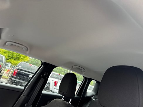 Used 2018 Jeep Renegade Sport w/ Power & Air Group image 29