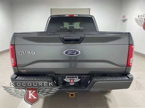 Used 2017 Ford F150 XLT w/ Equipment Group 301A Mid image 5