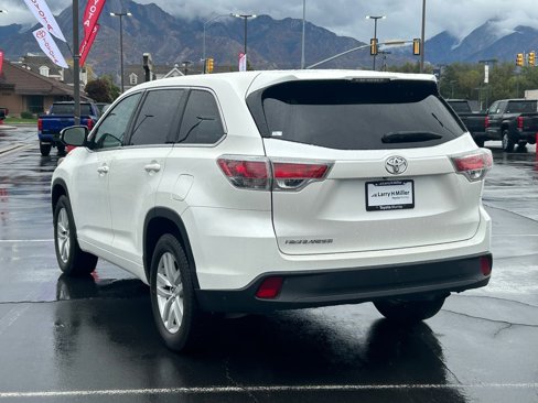 Used 2016 Toyota Highlander LE image 3