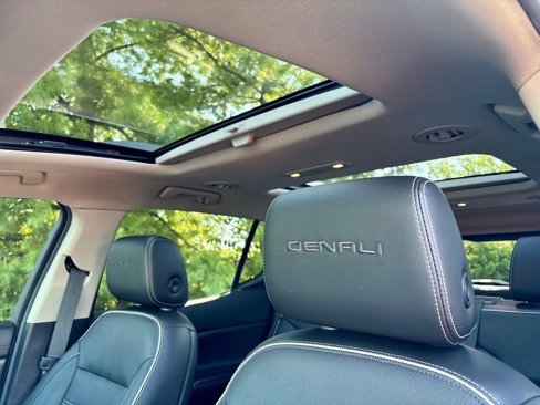 Used 2019 GMC Acadia Denali w/ LPO, Floor Liner Package image 15