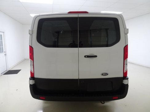 Used 2020 Ford Transit 250 Low Roof image 5