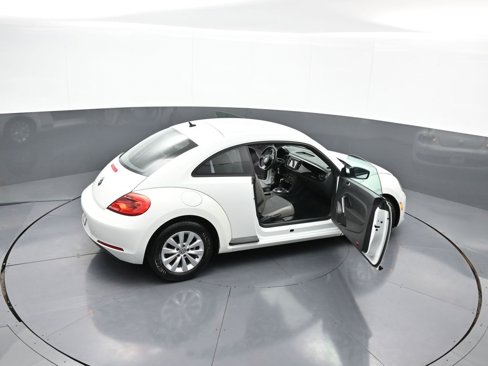 Used 2015 Volkswagen Beetle 1.8T image 45