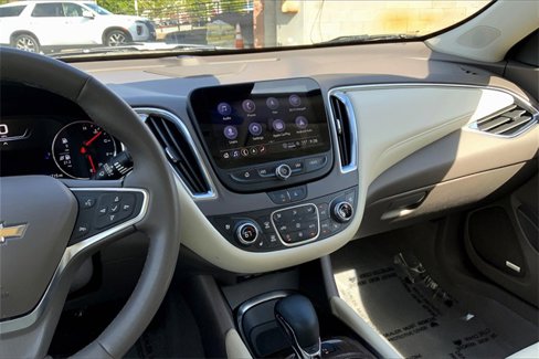 Used 2024 Chevrolet Malibu LT image 6