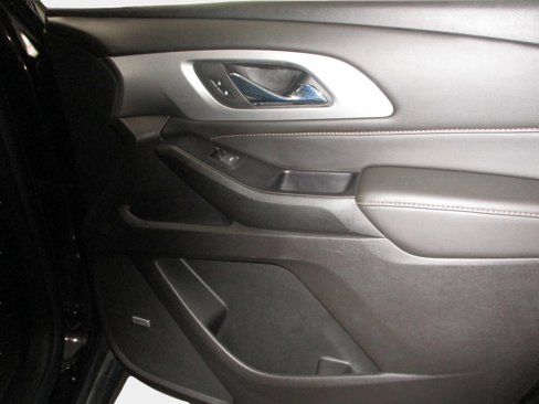 Used 2019 Chevrolet Traverse RS image 21