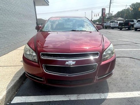 Used 2010 Chevrolet Malibu LT image 3