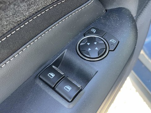 Used 2024 Ford Mustang Coupe image 12
