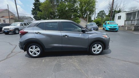 Used 2024 Nissan Kicks S image 9