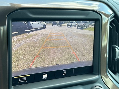 Used 2019 Chevrolet Silverado 1500 High Country image 15
