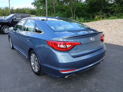 Used 2017 Hyundai Sonata Sport w/ Cargo Package image 4