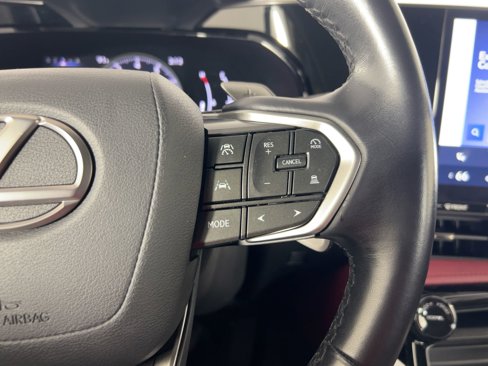Used 2022 Lexus NX 250 FWD image 14