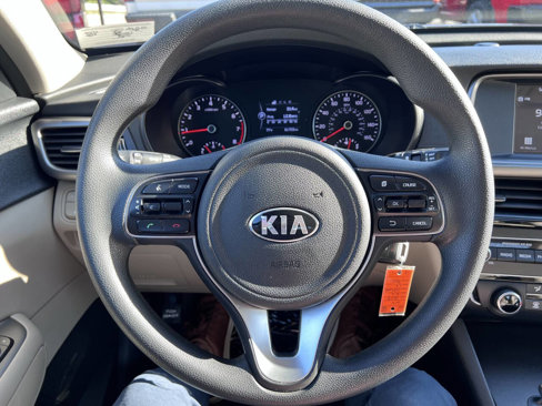 Used 2018 Kia Optima LX w/ 17" Alloy Wheels Package image 15