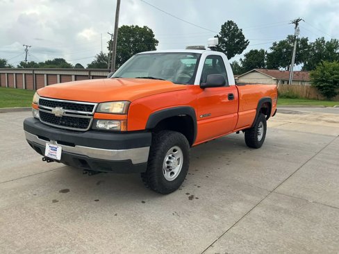 Used 2007 Chevrolet Silverado 2500 W/T image 1