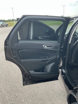 Used 2024 Ford Edge Titanium image 11