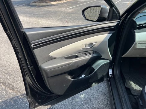 Used 2023 Hyundai Tucson SEL w/ Convenience Package image 18