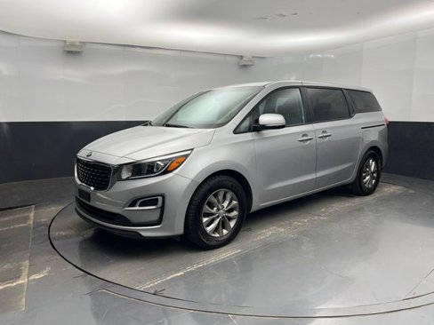 Used 2020 Kia Sedona LX image 5