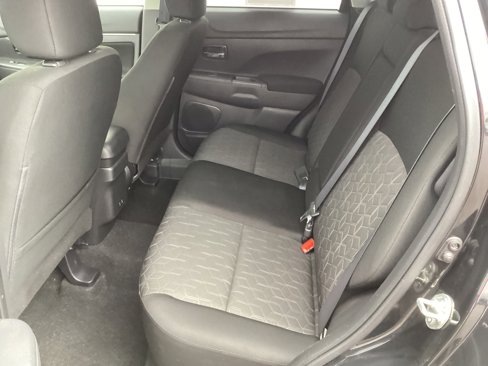 Used 2022 Mitsubishi Outlander Sport LE image 18